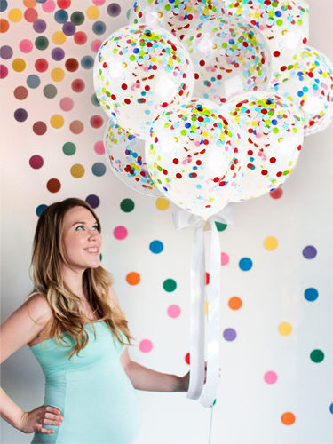 Set Of 5 Beige Latex Balloons