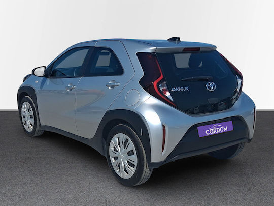 Toyota Aygo X 1.0L CVT X-Play '24