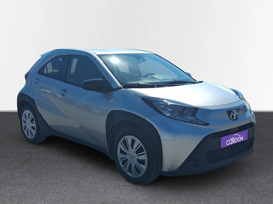 Toyota Aygo X 1.0L CVT X-Play '24