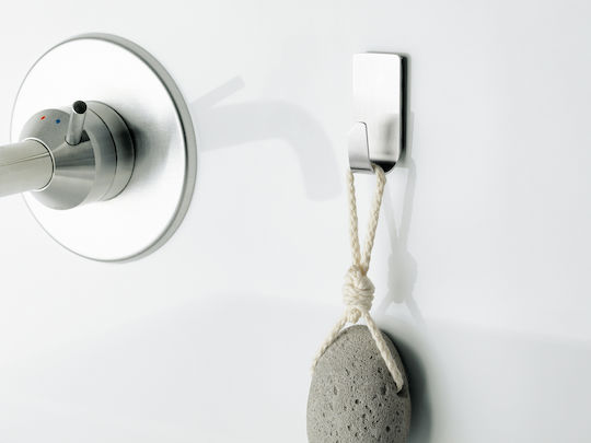 Tesa Doppelter Badezimmerhaken mit Aufkleber 5,95x2,4cm Grau