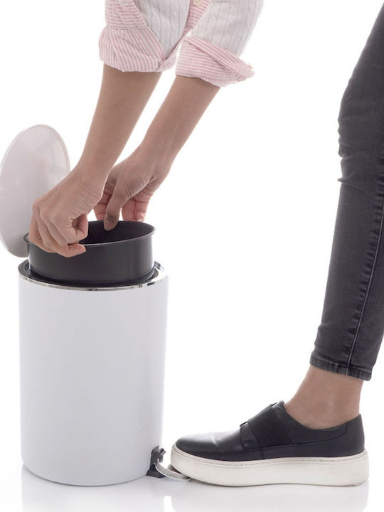 SteweHome Plastic Bathroom Brush and Trash Can Set 5l White
