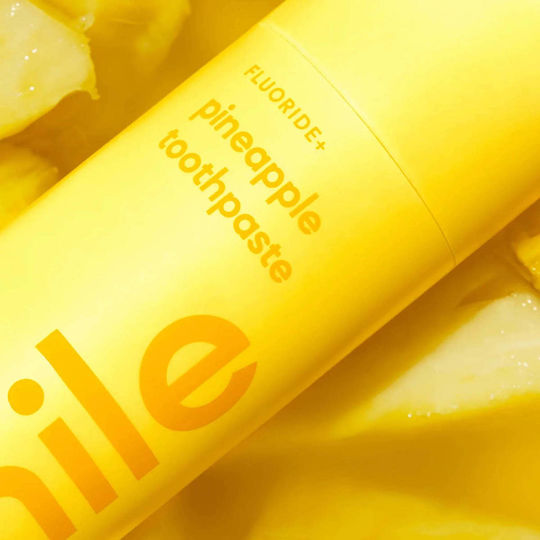 Fluoride Toothpaste Pineapple Flavor Pineapple Hismile 60 G
