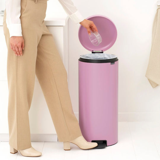Brabantia Κάδος NewIcon Pedal Απορριμμάτων Πλαστικός με Πεντάλ Ροζ 30lt