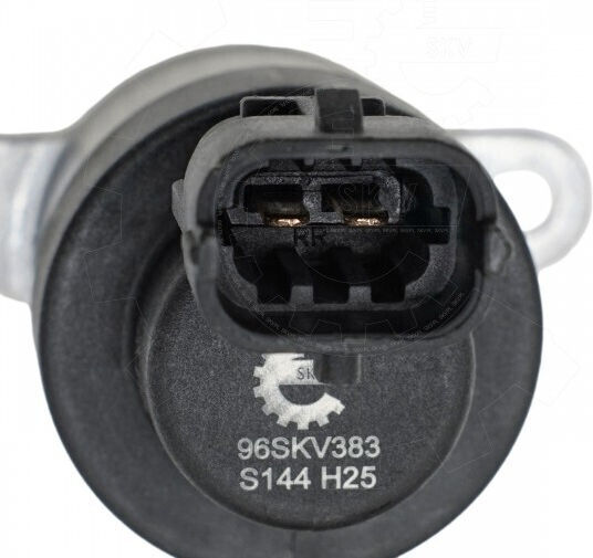 SKV Car Fuel Pressure Valve for Volvo S60 / S80 / V70