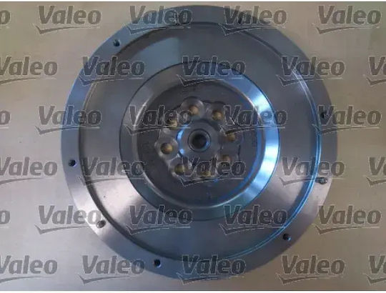 Valeo Set de ambreiaj pentru BMW E46 / E60 / X3 / Z4
