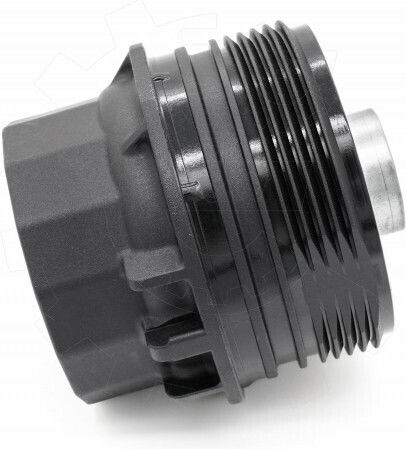 Oil Filter Housing Cover Car for Toyota Auris / Corolla / Prius / Yaris / Avensis