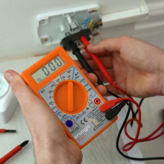 DPM DPM Digitalmultimeter mit Messung AC / DC VC500