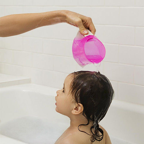 Munchkin Shampoo Rinse Cup Pink