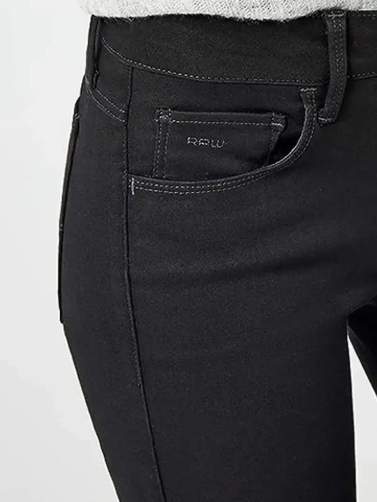 3301 Дамско Текстилно Панталонче в Super Skinny Кройка Yield Черен Superstretch