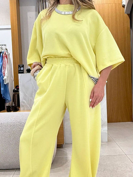 Women's Yellow Set with Trousers with Rubber Band in Loose Fit