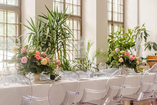 PartyDeco Покривка за маса Бял 300x180бр