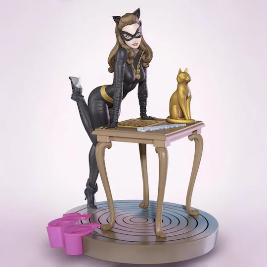 Unpainted 3D Figure Catwoman Standing By Table 3D Painting DIY Gift Colors 20 Cm 1:8