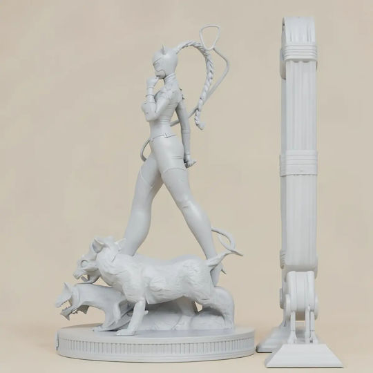Unpainted 3D Figure Catwoman Vampire Hunter Painting DIY Gift Colors 20 cm 1:8