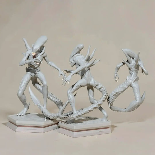 Unpainted 3D Figure Xenomorph Alien 3D Painting DIY Gift Colors 20 Cm 1:8