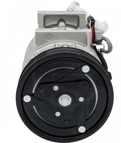 SKV Car Air Conditioning Compressor for Renault Laguna / Latitude