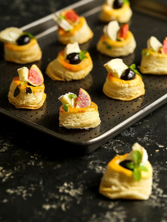 Kitchen Craft Τρυπητό Ταψί Αλουμινίου με Αντικολλητική Επίστρωση 18x24cm