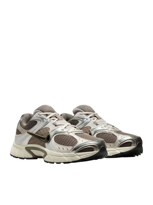 Nike Women's Sneakers Silver Brown