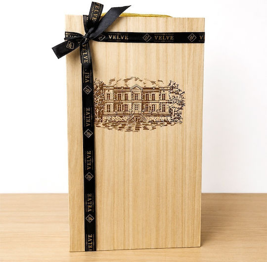 Premium Package 2 Wines In A Wooden Box Engraved Manor Illustration