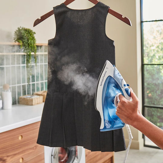 Morphy Richards Steam Iron 2200W with Ceramic Plate and Continuous Steam Supply 35gr/min