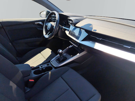 Audi A3 30 TFSI Sport Sedan S line '22