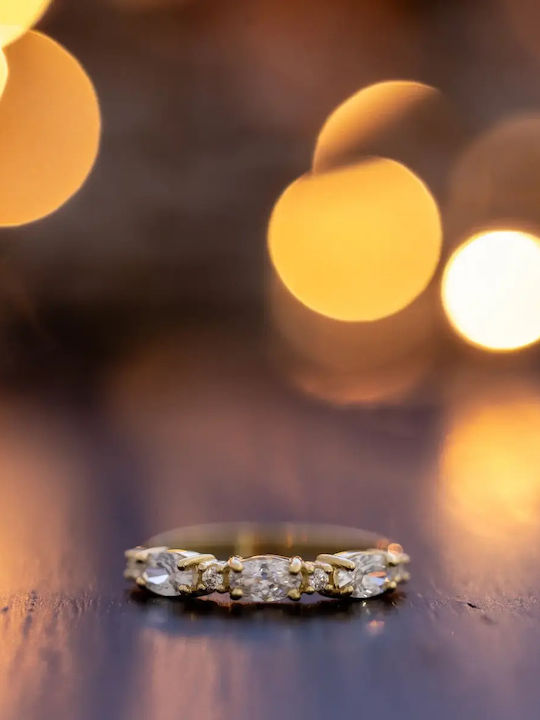 Women's Ring with Zircon from 9K Gold
