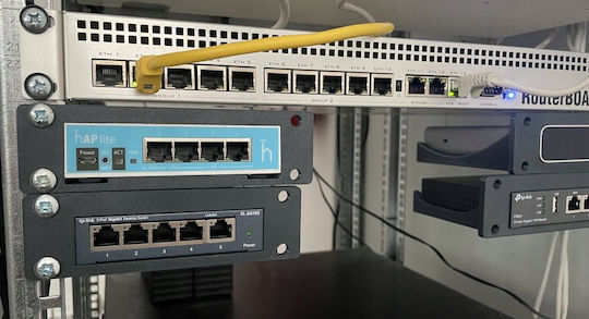 Suport de montare în rack Tp-link D-tp100 Oc200 Sf1005xx Sg105xx Sg1005xx Gri