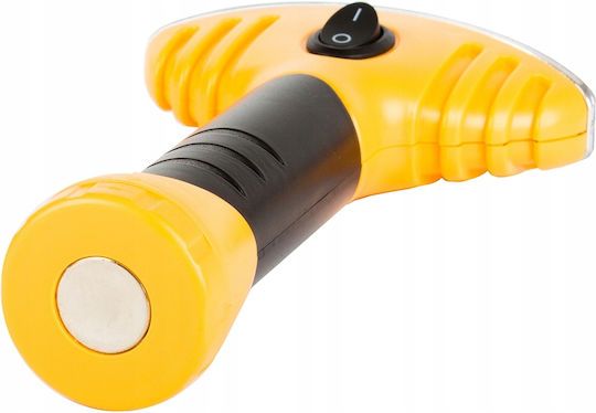 Lanternă LED cu luminozitate maximă 360 lm