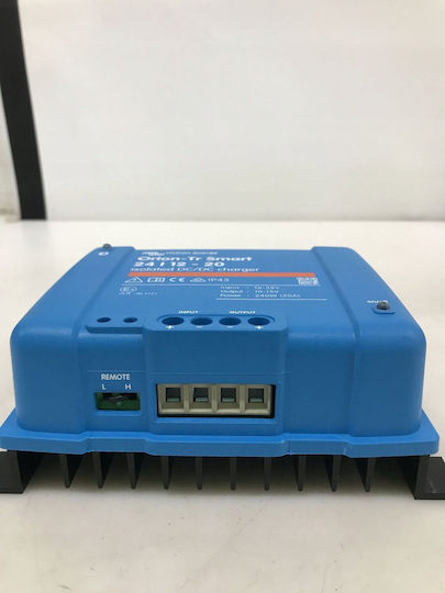 Victron Energy Orion-Tr Smart 24/12-20A Isolated Convertoare de tensiune DC/DC 24V la 12V