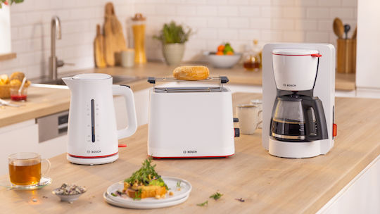 Bosch MyMoment Reisekessel 1.7Es 2400W Weiß