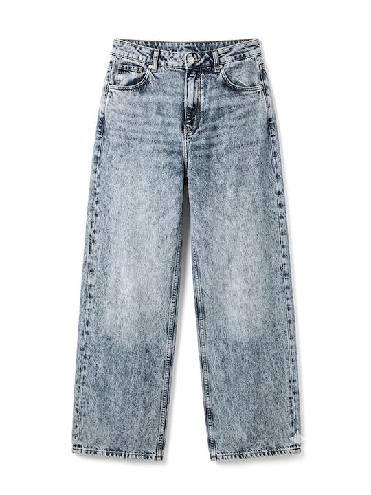 Women's Jean Pants in Loose Fit