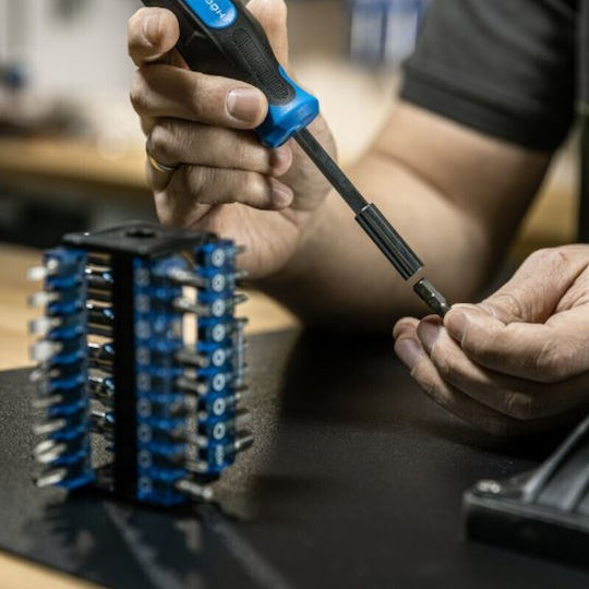 Högert Technik Screwdriver Socket with 34 Interchangeable Tips