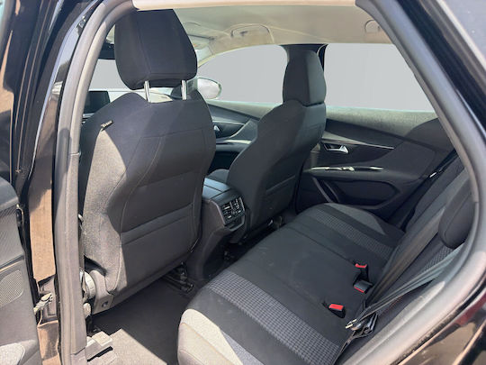Peugeot 3008 1.5 BlueHDI EAT8 Corporate '22