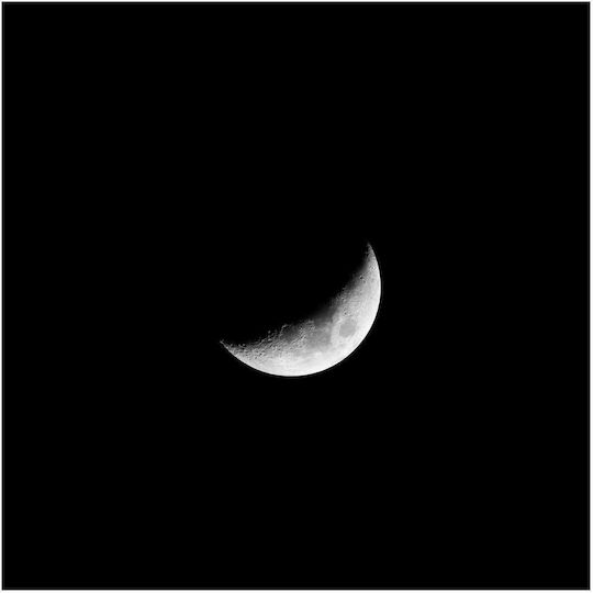 Πίνακας Crescent Moon In Night Sky Ημισέληνος Στον Νυχτερινό Ουρανό 110x110