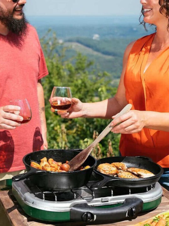Lodge Pan With Lid made of Cast Iron 26.04cm