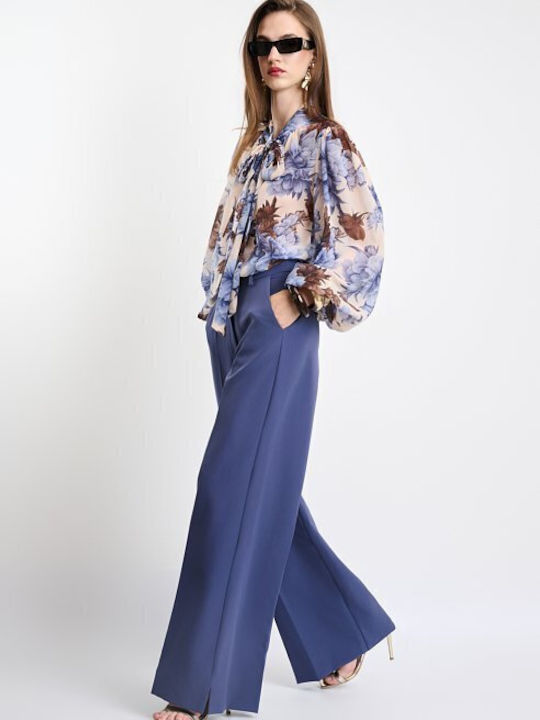 Damenbluse mit Bindung am Ausschnitt Blumen Blau