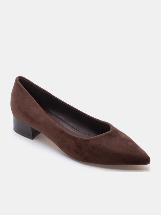 Pointed Toe Heels with Low Heel Brown