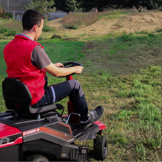 IBEA Benzin Traktor