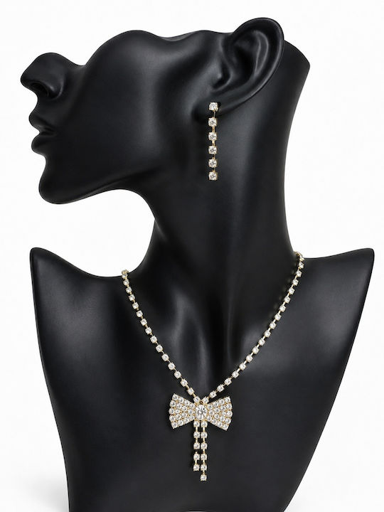 Velve Set With Earrings & Pendant Made of Gold