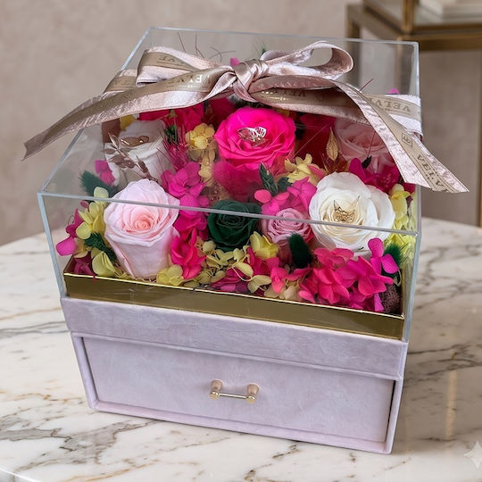Aranjament Floral De Lux 11 Trandafiri Criogenați Cutie Pătrată Catifea Roz Pudrat Sertar Capac Plexiglas