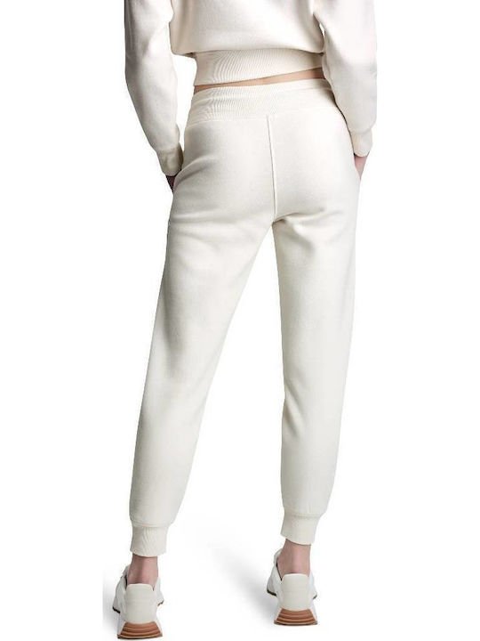 DKNY