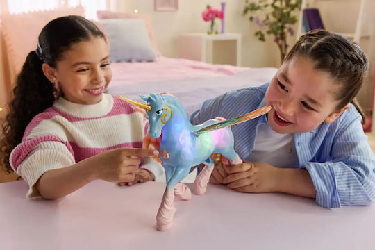 Unicorn Academy Păpușă Unicorn Academia Unicornilor