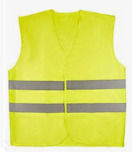Car Emergency Kit First Aid Kit Din-13164:2022 Powder Fire Extinguisher 1kg Warning Triangle & Reflective Vest