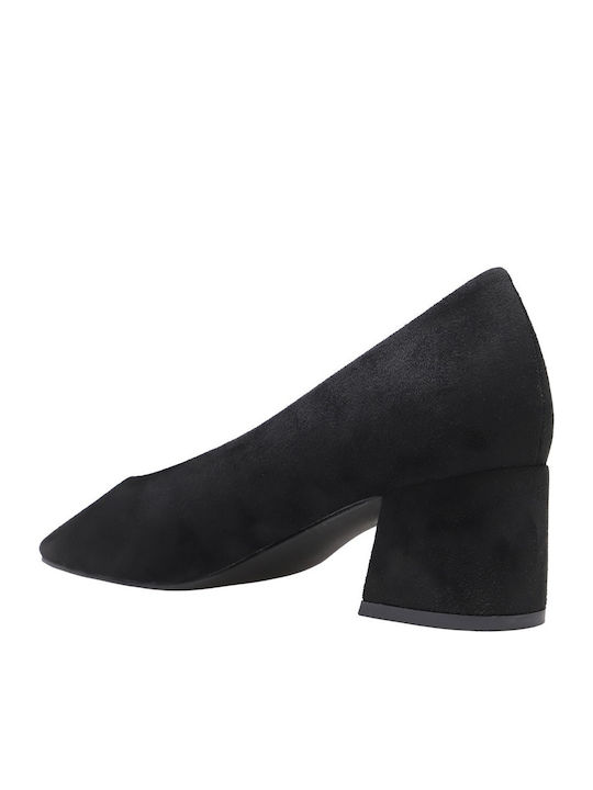 Schwarz Pumps