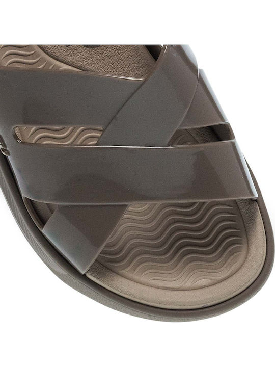 Slides with Brown Platform