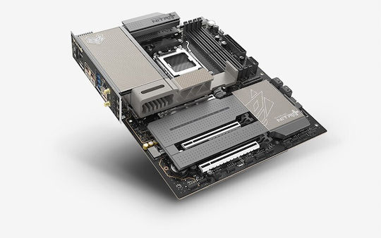 Sapphire NITRO+ X870EA PhantomLink Edition Wi-Fi Motherboard ATX with AMD AM5 Socket 52122-01-40G