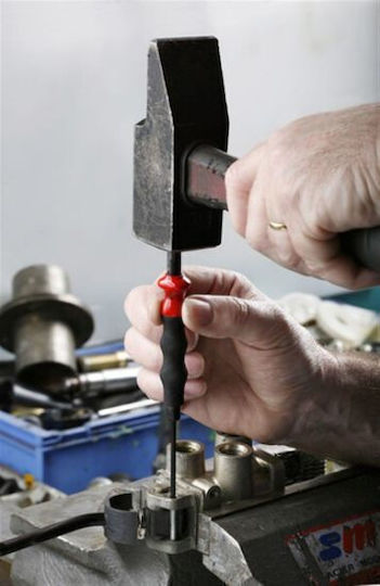 Facom Facom Center Punch Cylindrical with Protective Handle 12x216mm Center Punch with Protective Handle 216x12mm