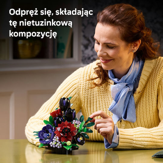 LEGO Botanical Collection Aranjament cu flori închise la culoare pentru 18+ Ani 562 buc