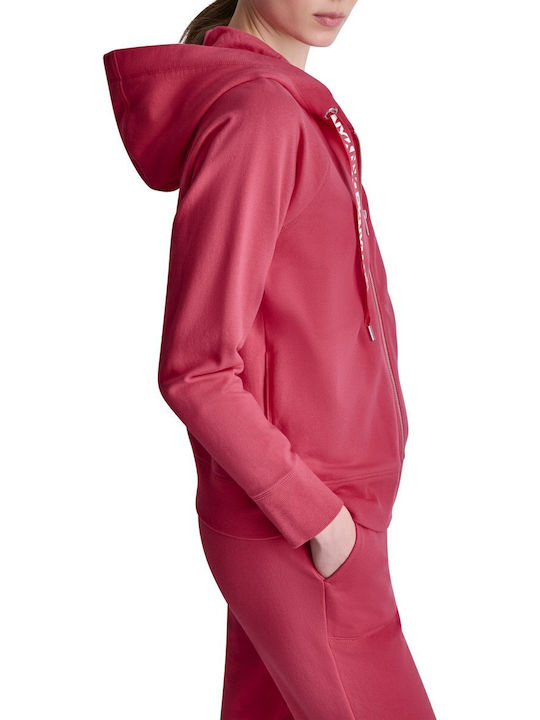 DKNY