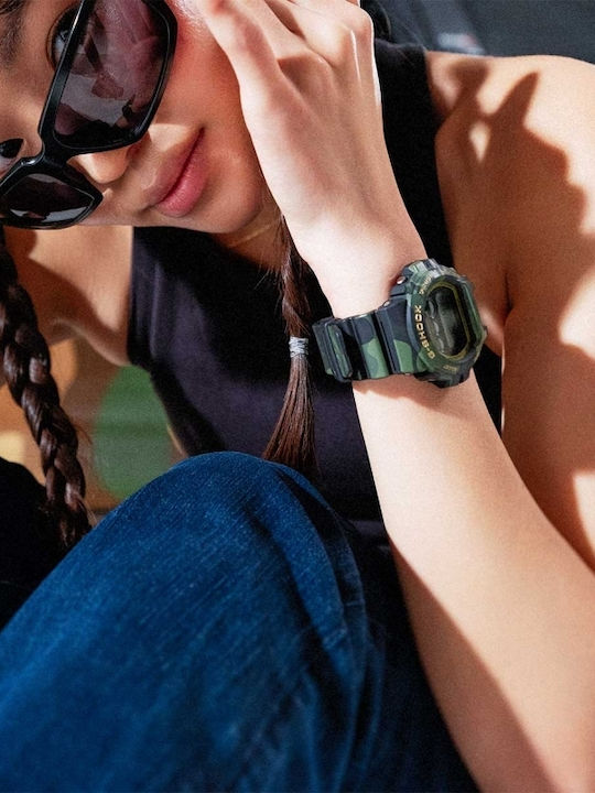 Casio Дигитален Мъжки Часовник 50мм На Батерия със Зелен Каучуков Каишка