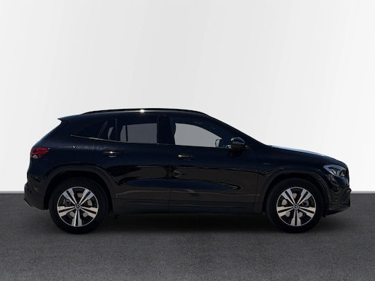 Mercedes-Benz GLA Клас 250 e '20